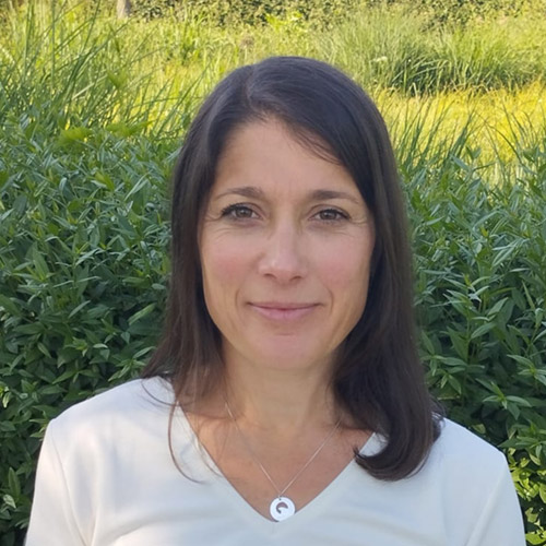 Maja Deeg Osteopathin Heilpraktikerin Kairostherapeutin in Gera Maja Deeg Osteopathie Praxis in Gera. Behandlung nach Kairos Methode.